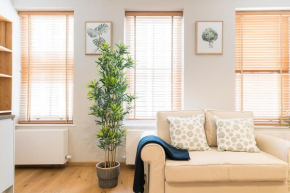 Stylish Stays by Russel Square, London